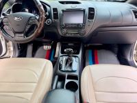 Xe Kia Cerato 1.6 AT 2017