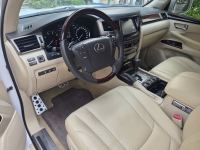 Xe Lexus LX 570 2015