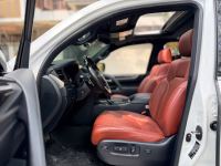 Xe Lexus LX 570 Super Sport 2020