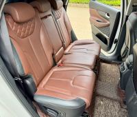 Xe Hyundai SantaFe Tiêu chuẩn 2.5L 2023