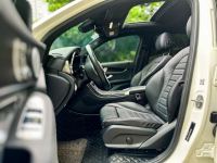 Xe Mercedes Benz GLC 300 4Matic 2020