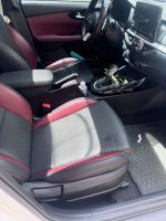 Xe Kia K3 Premium 2.0 AT 2022