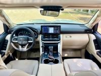 Xe Toyota Land Cruiser 3.5 V6 2023