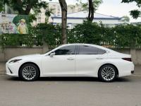 Xe Lexus ES 250 2019
