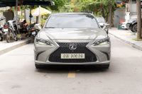 Xe Lexus ES 250 2018