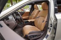 Xe Lexus ES 250 2018