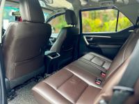 Xe Toyota Fortuner 2.7V 4x2 AT 2018