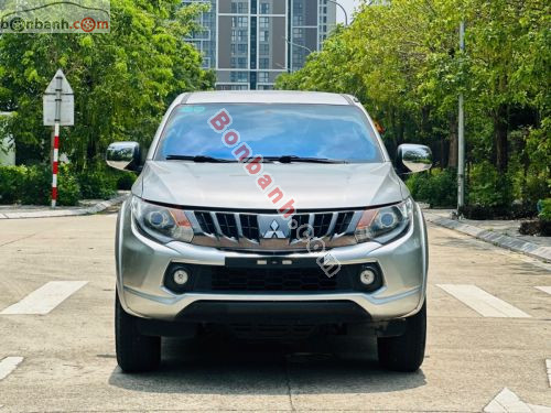 Xe Mitsubishi Triton 4x2 AT 2019