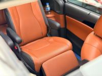 Xe Kia Carnival Signature 2.2D 2022