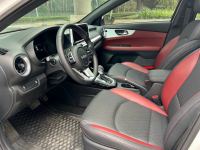 Xe Kia K3 Premium 2.0 AT 2025