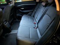 Xe VinFast VF7 Eco 2025