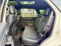 Xe Ford Everest Platinum 2.0L 4x2 AT 2026