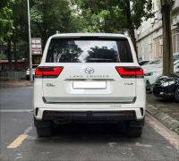 Xe Toyota Land Cruiser 3.5 V6 2024