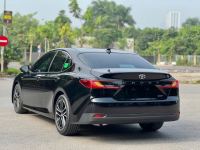 Xe Toyota Camry 2.5 HEV Top 2025