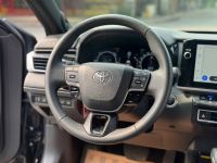 Xe Toyota Camry 2.5 HEV Top 2025