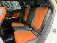 Xe Mercedes Benz GLC 300 4Matic 2025