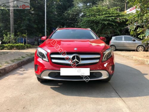 Mercedes Benz GLA 200