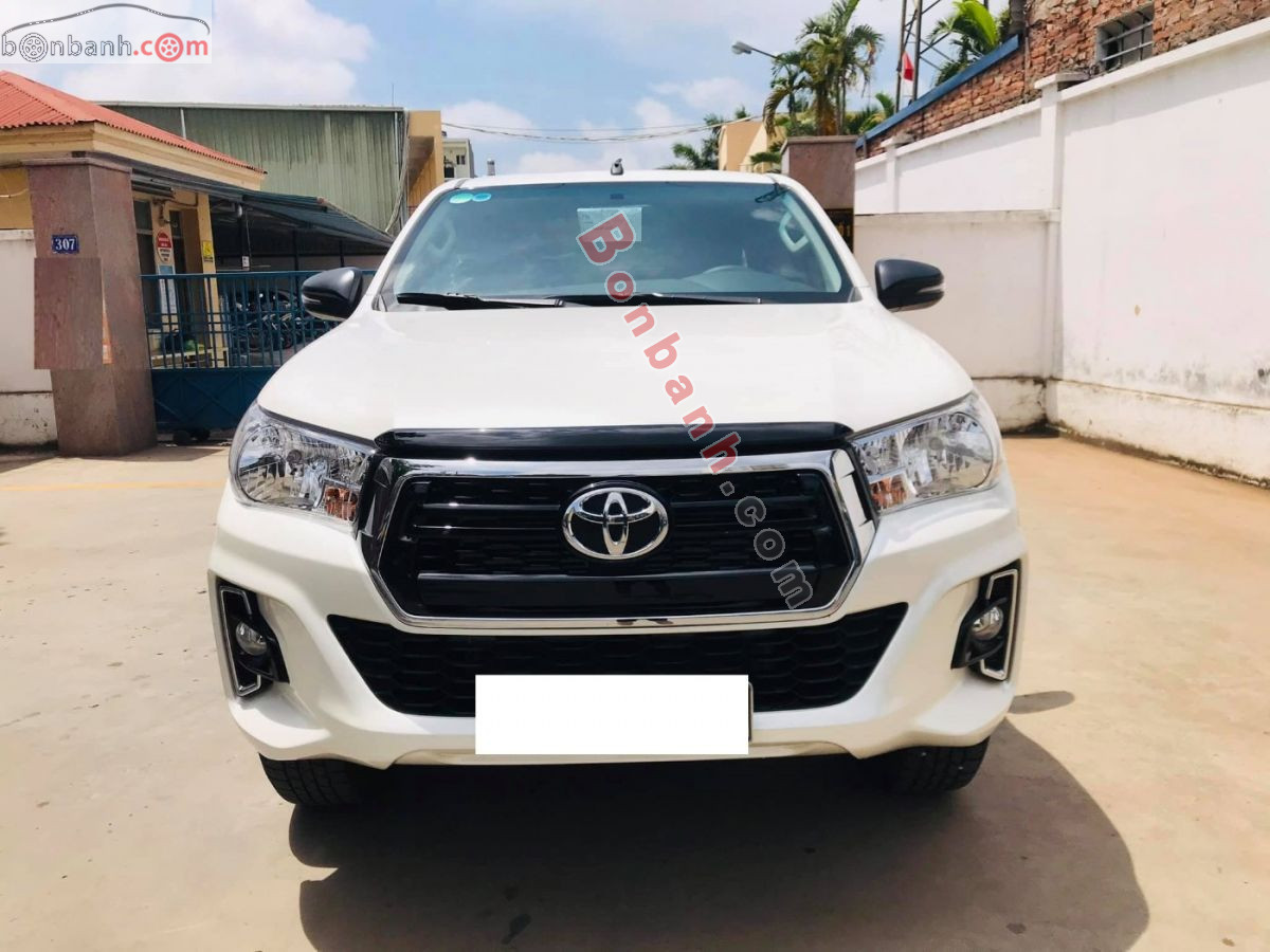 Toyota Hilux 2.4E 4x2 AT