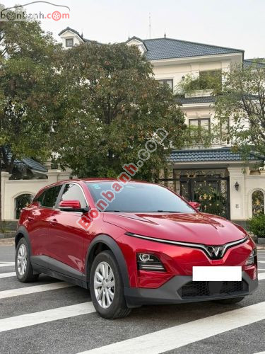 VinFast VF6 Eco 2025