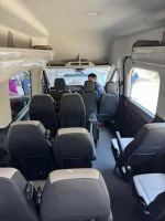 Xe Ford Transit Premium 2025