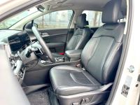 Xe Kia Sportage Premium 2.0G 2025