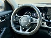 Xe Kia Seltos Luxury 1.4 AT 2021