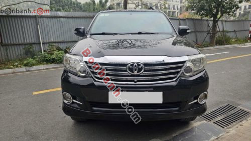 Toyota Fortuner 2.7V 4x2 AT 2015