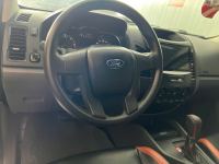 Xe Ford Ranger XLS 2.2L 4x2 AT 2015