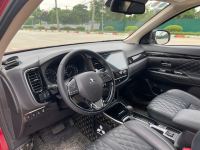 Xe Mitsubishi Outlander Premium 2.0 CVT 2022