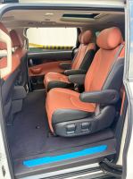 Xe Kia Carnival Signature 2.2D 2025