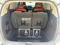 Xe Kia Carnival Signature 2.2D 2025