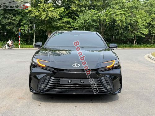 Toyota Camry 2.0Q