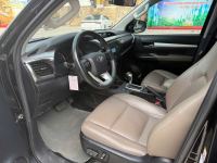 Xe Toyota Hilux 2.8G 4x4 AT 2016