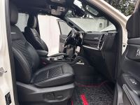 Xe Ford Everest Platinum 2.0L 4x4 AT 2025