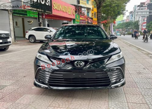Toyota Camry 2.0Q 2023