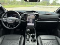 Xe Ford Everest Titanium 2.0L 4x2 AT 2024