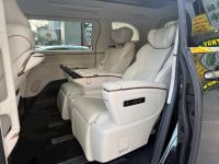 Xe Lexus LM 500h 2025