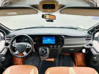 Xe Ford Transit Tiêu chuẩn 2023