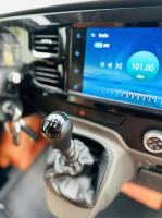 Xe Ford Transit Tiêu chuẩn 2023