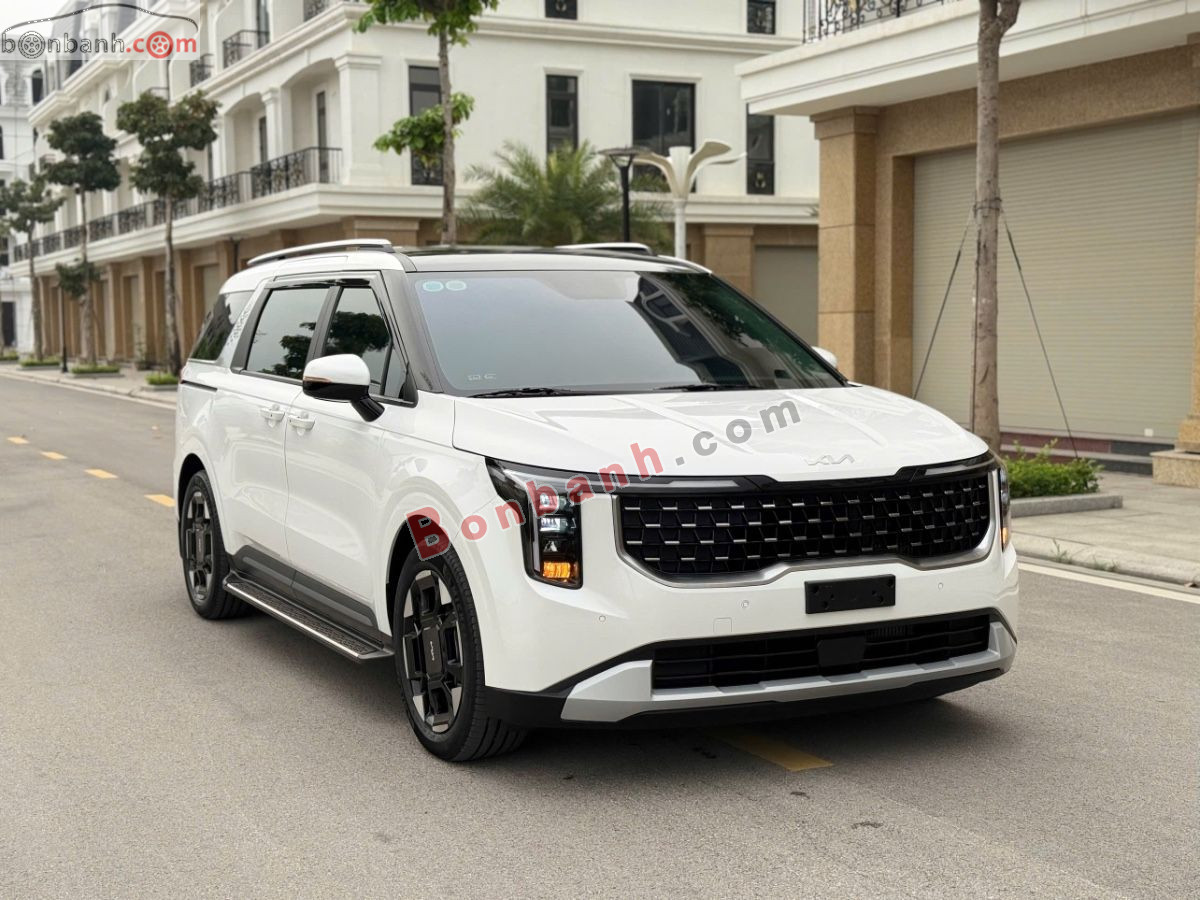 Kia Carnival Luxury 2.2D 2025