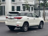 Xe Toyota Fortuner 2.7V 4x2 AT 2018
