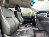 Xe Toyota Fortuner 2.4L 4x2 AT 2022