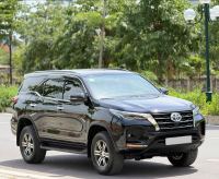 Xe Toyota Fortuner 2.4G 4x2 AT 2021