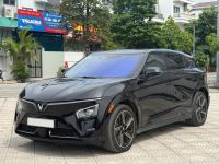 Xe VinFast VF7 Plus AWD 2024