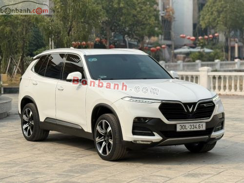 VinFast Lux SA 2.0 Premium 2.0 AT 2019