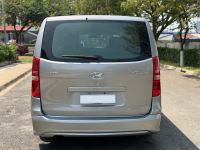 Xe Hyundai Grand Starex 2.5 MT 2017