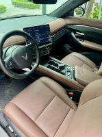 Xe VinFast VF7 Plus 2025