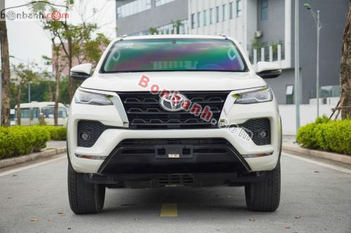 Toyota Fortuner 2.7V 4x2 AT