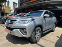 Xe Toyota Fortuner 2.4G 4x2 MT 2017