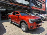 Xe Ford Ranger XLS 2.0L 4x2 AT 2023